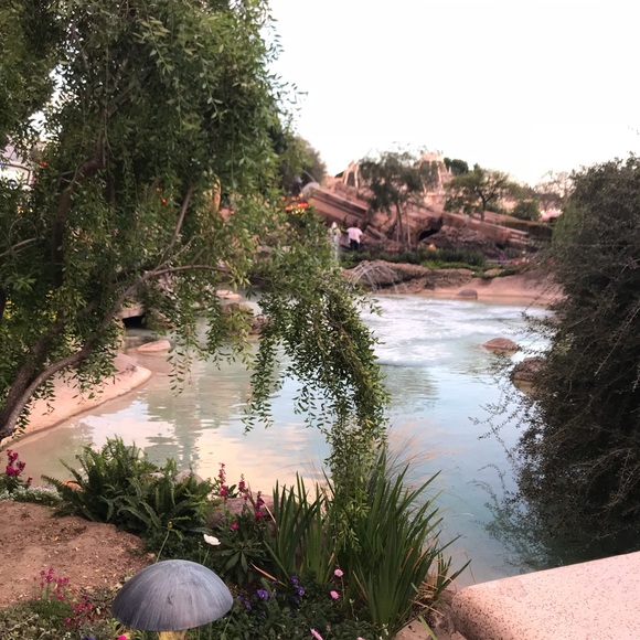 Meet your Posher, Mariel - Picture 1 of 1